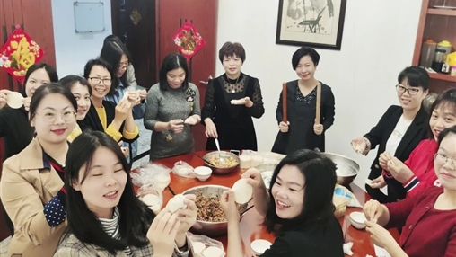 共享歡樂 | 百裕集團(tuán)營銷中心喜樂鬧元宵、暖心慶生日